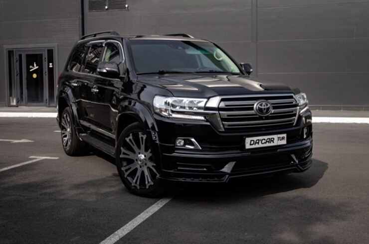 Toyota Land Cruiser rental